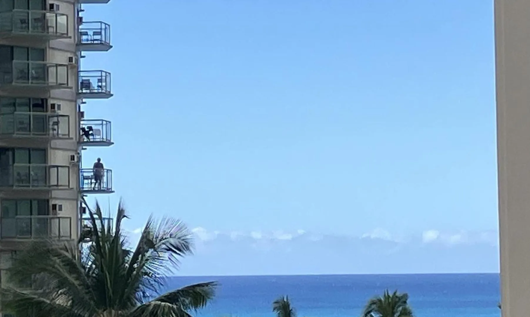 Contemporary Ocean View Suite - Heart Of Waikiki! Honolulu Apartment